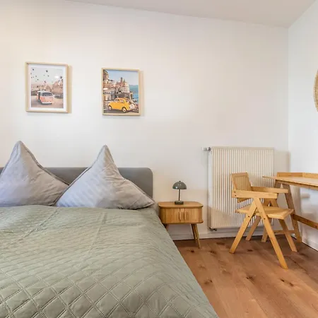 公寓 Cleveres Und Gemuetliches City-apartment In 马延