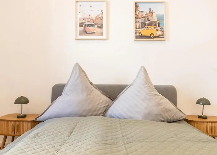 Cleveres Und Gemuetliches City-apartment In *